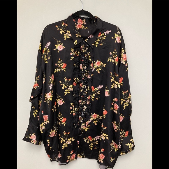 R13 drop neck tuxedo shirt. SIZE XS - Picture 14 of 15